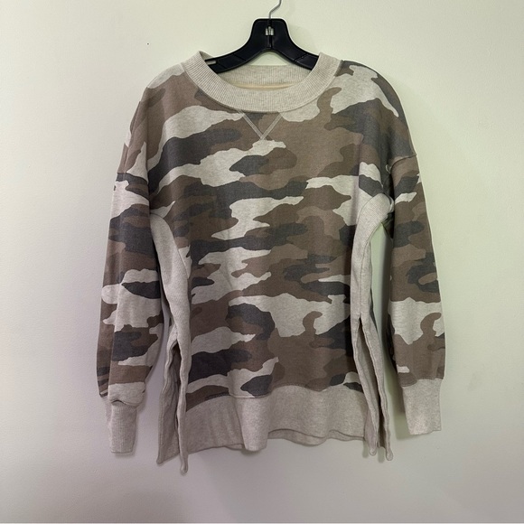 aerie Tops - Aerie Womens Extra Small Camo Oversized Pullover Sweatshirt with Split Side